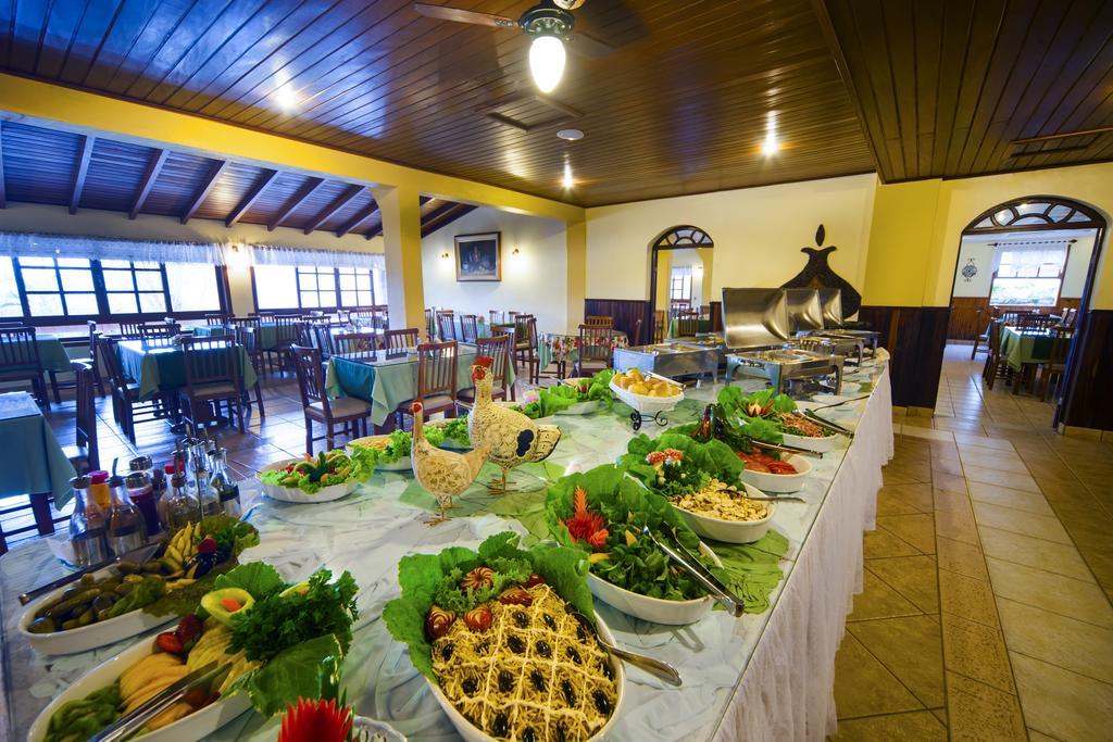 Pousada Dos Pinhos Inn